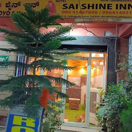 Octave Hotel Sai Shine Inn